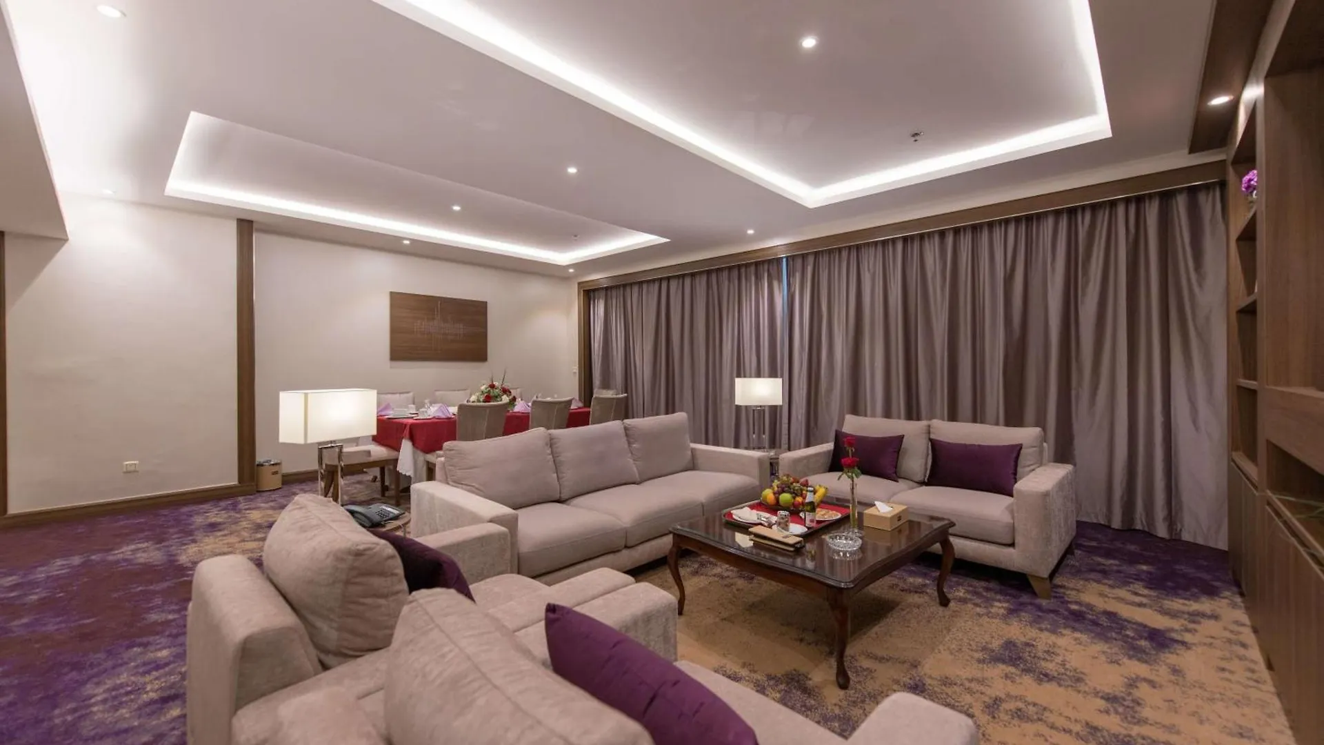 Ramada By Wyndham Continental Jeddah Hotel