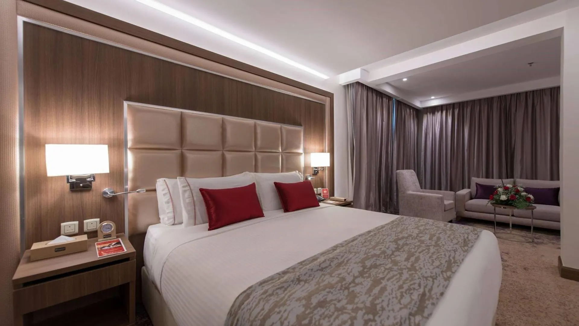 Ramada By Wyndham Continental Jeddah Hotel 3*,