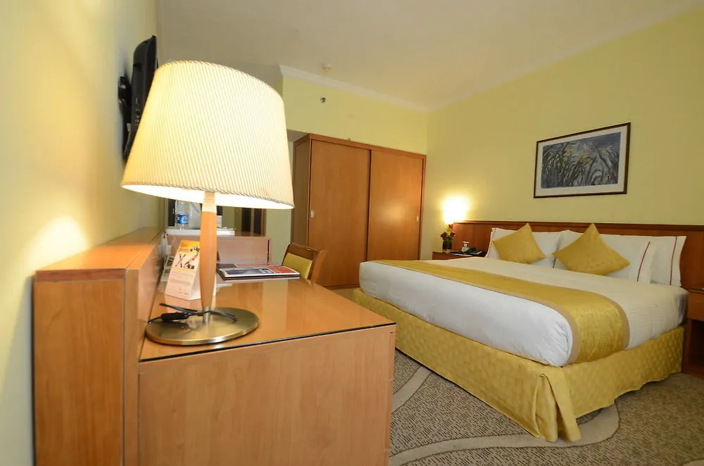 Ramada By Wyndham Continental Jeddah Hotel