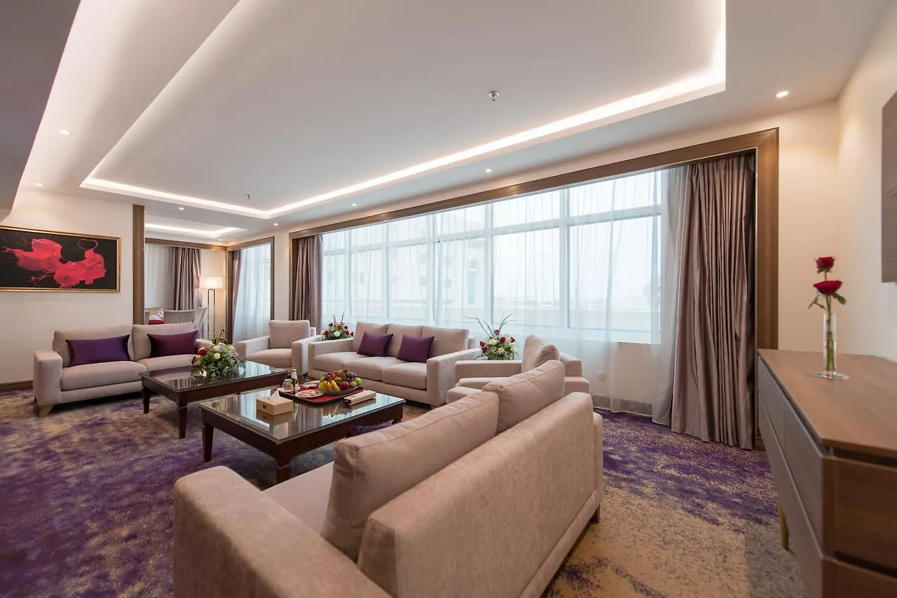 Ramada By Wyndham Continental Jeddah Hotel Saudi Arabia