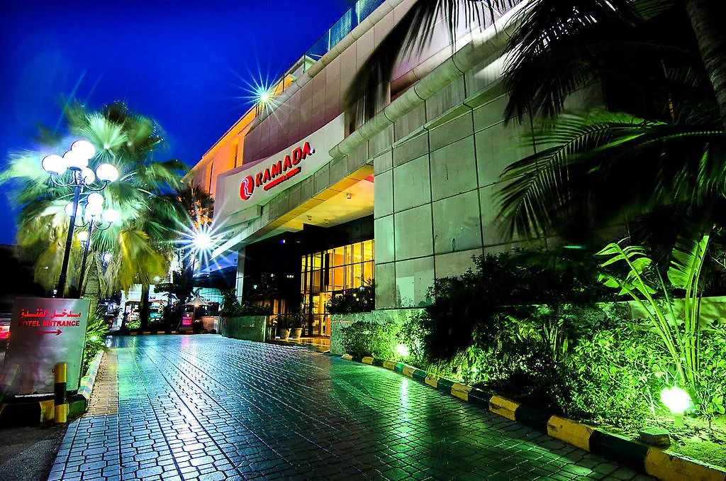 Ramada By Wyndham Continental Jeddah Hotel 3*,