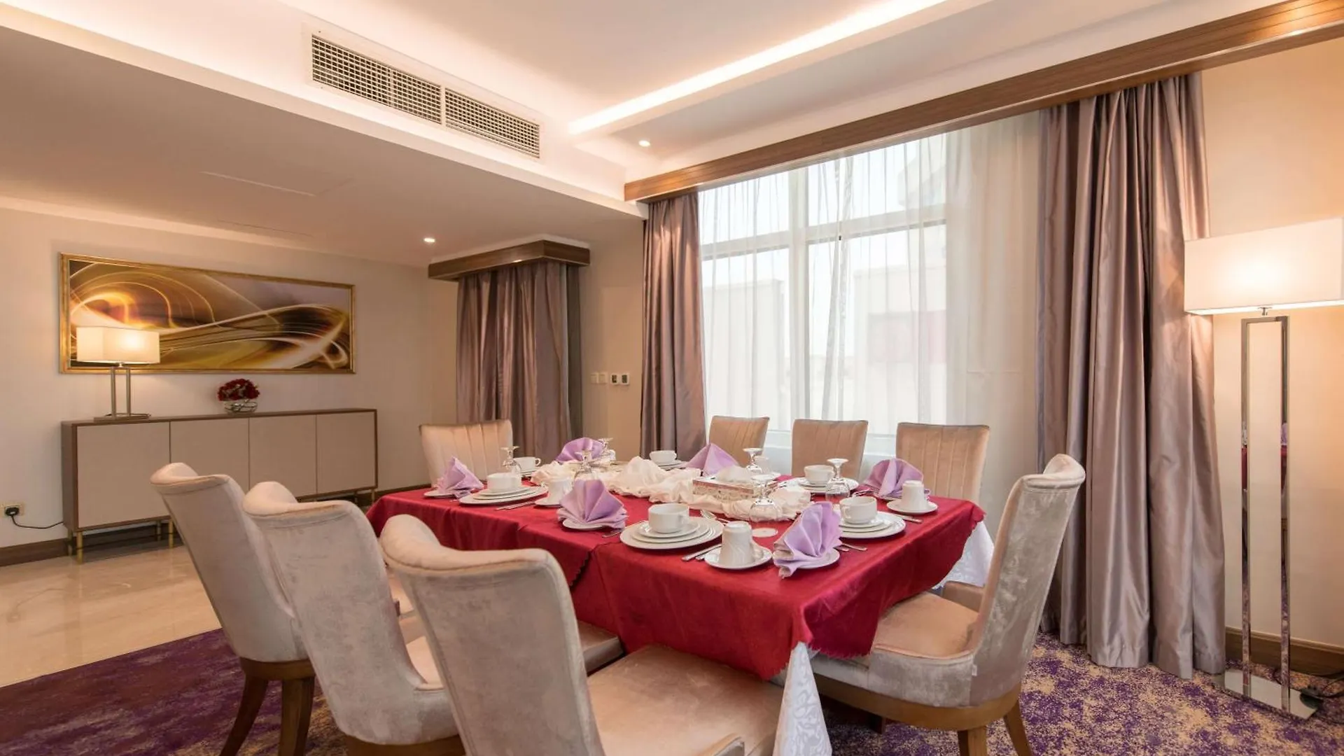 Ramada By Wyndham Continental Jeddah Hotel