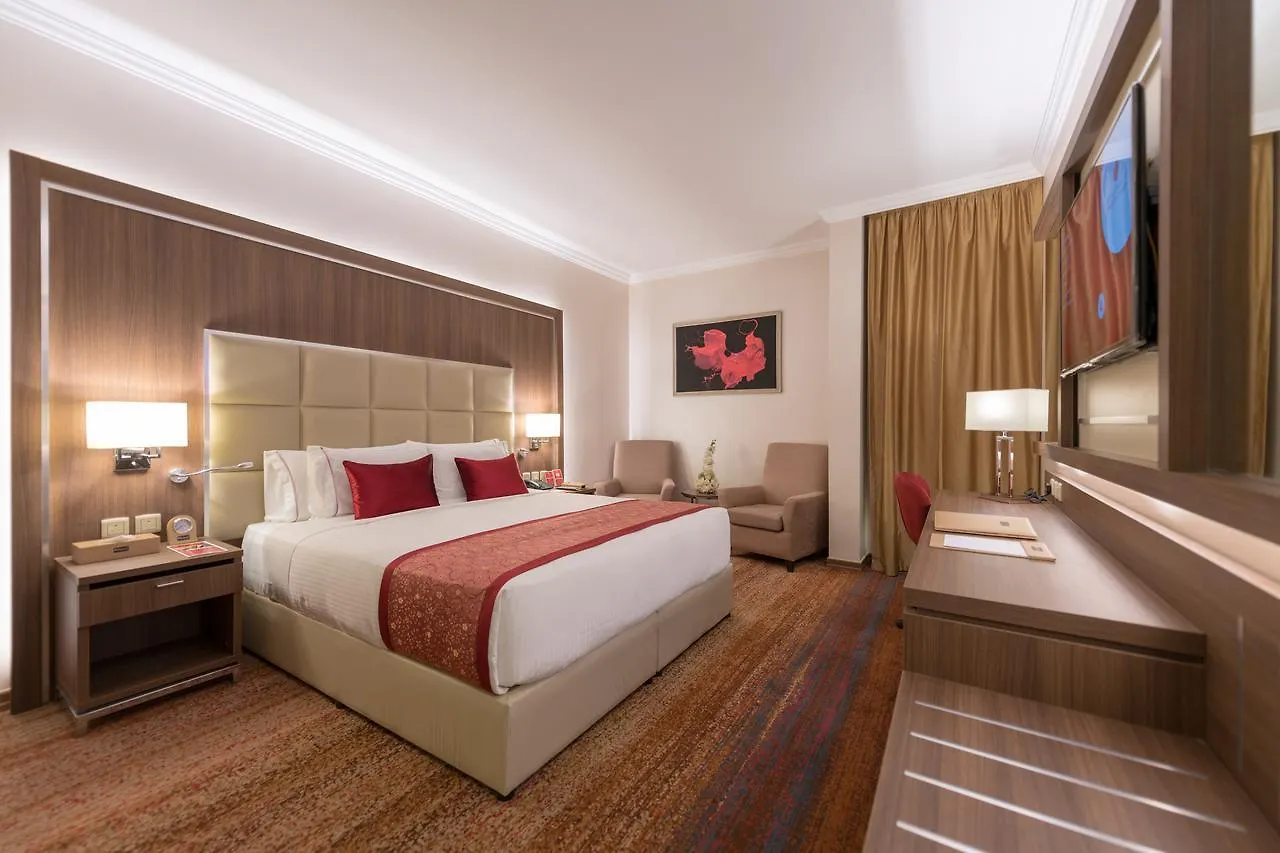 Ramada By Wyndham Continental Jeddah Hotel